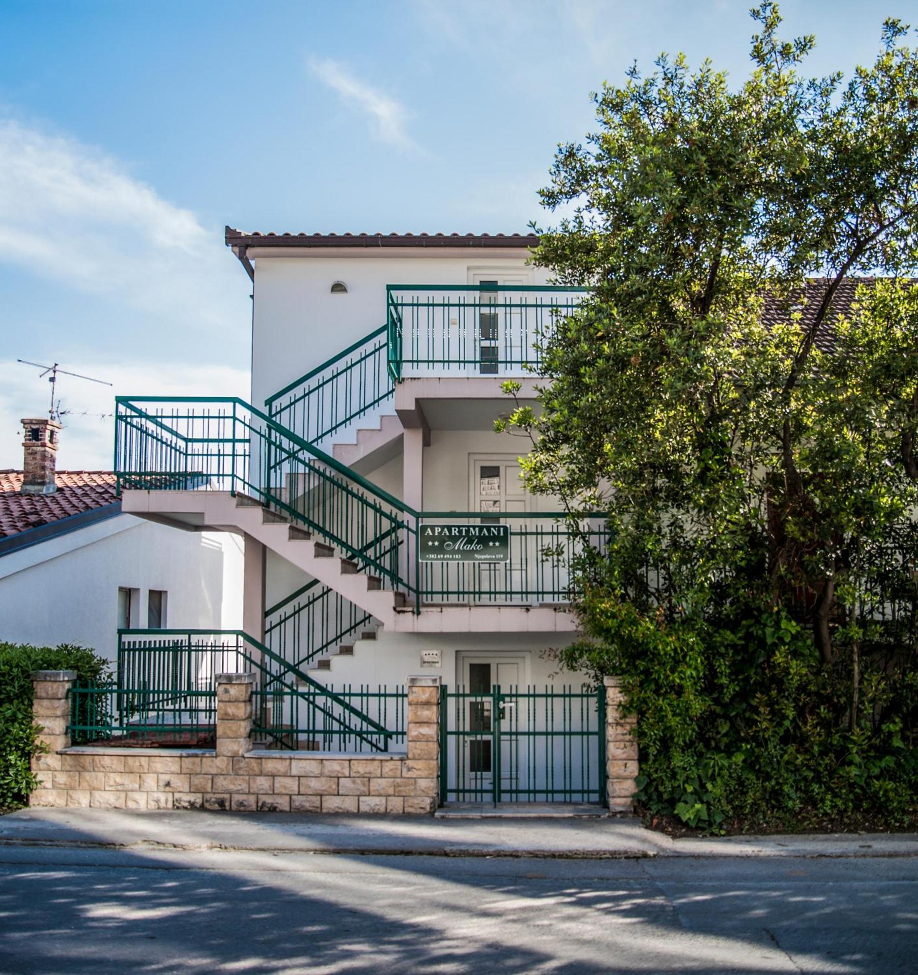 Apartments Mako Herceg Novi Exterior photo