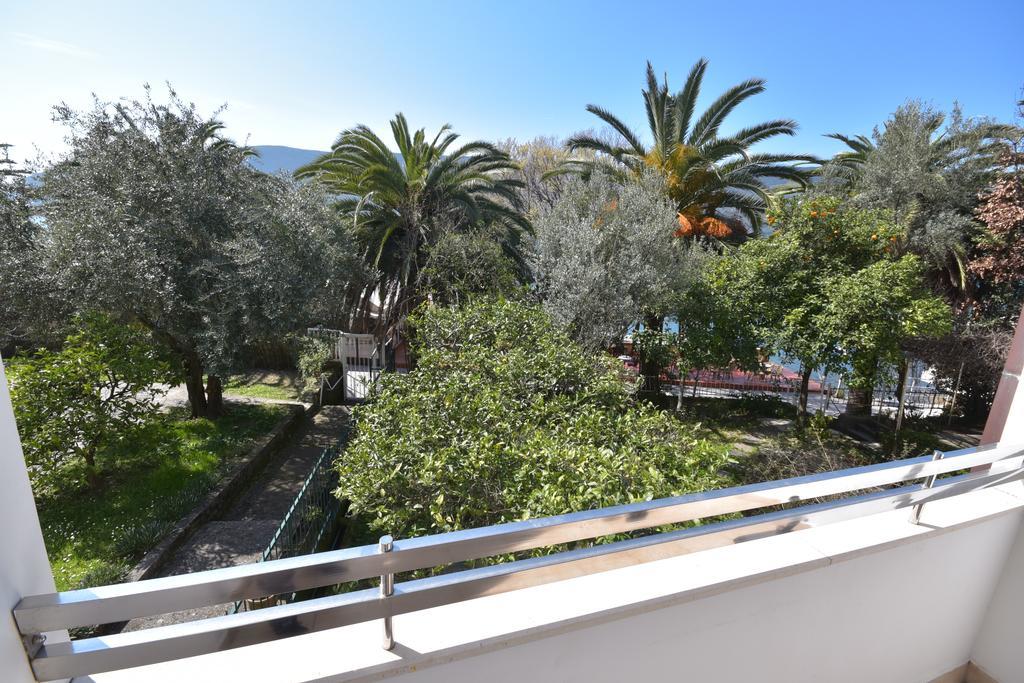 Apartments Mako Herceg Novi Exterior photo