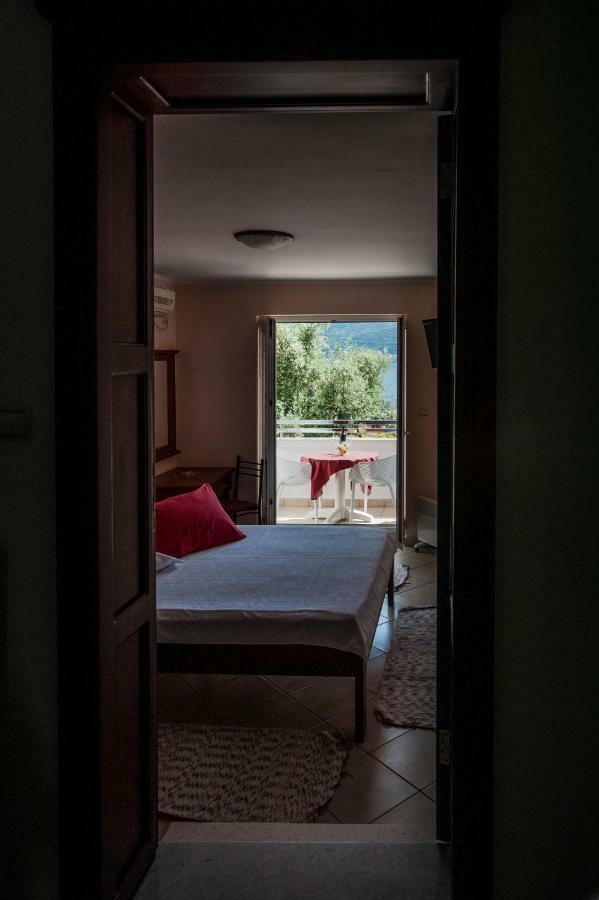 Apartments Mako Herceg Novi Exterior photo